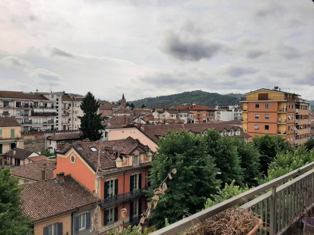 Appartamento in vendita di 122 m² in Corso Cavour, 71