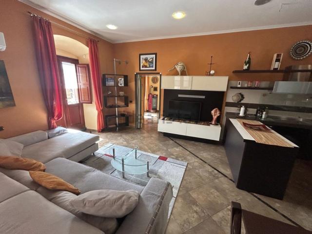Appartamento in vendita di 122 m² in Piazza Costituzione