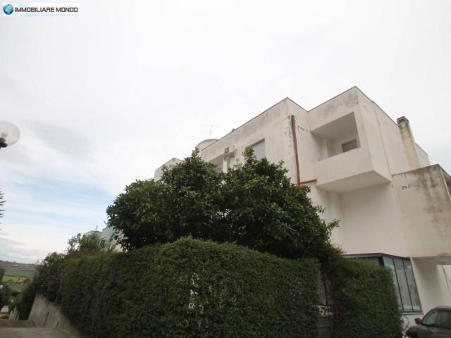 Appartamento in vendita di 123 m² in Via Catania