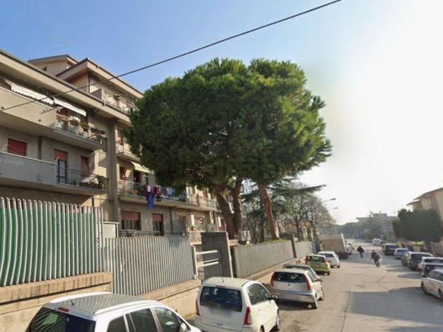 Appartamento in vendita di 123 m² in Via Cesare Pavese