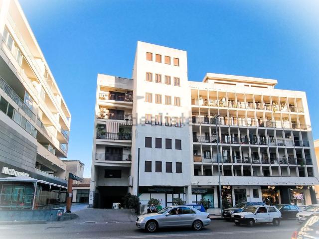 Appartamento in vendita di 123 m² in Via Adolfo Celi, 153