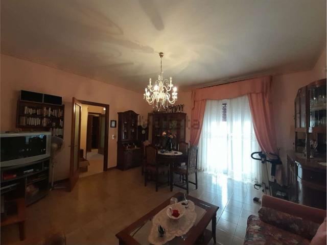 Appartamento in vendita di 123 m² in Via Alcibiade, 1