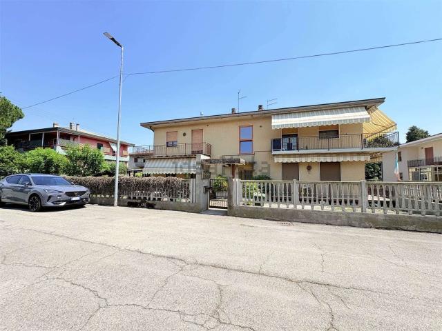 Appartamento in vendita di 123 m² in Via G. Carducci, 33