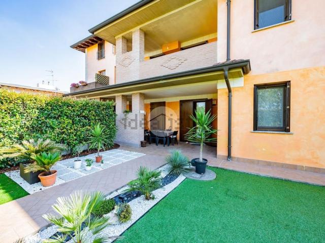 Appartamento in vendita di 123 m² in Via Gandhi, 17