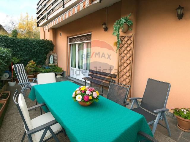 Appartamento in vendita di 123 m² in Via Giuseppe Parini, 1