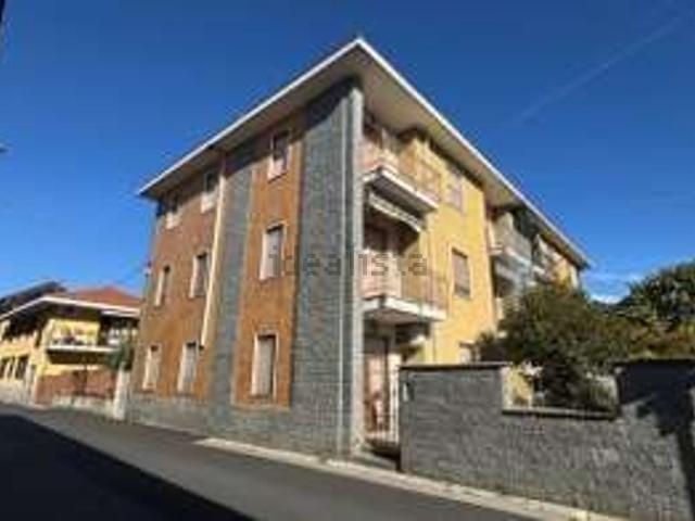 Appartamento in vendita di 123 m² in Via Giosuè Carducci, 47