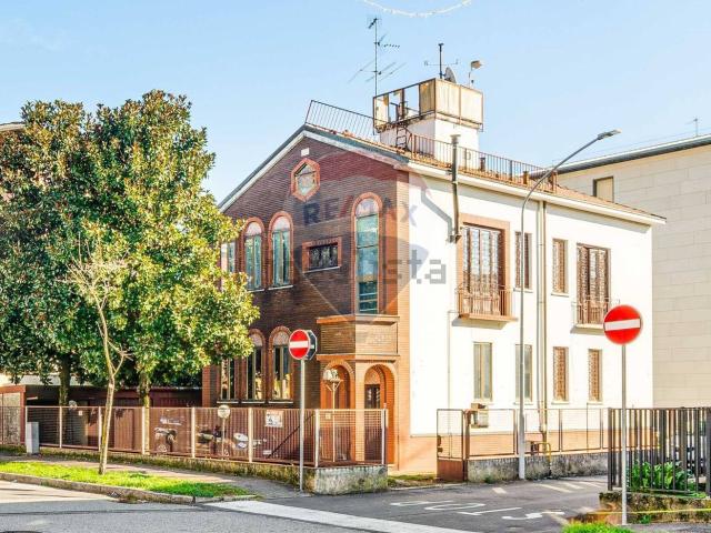 Appartamento in vendita di 123 m² in Via Giovanni Giolitti, 16