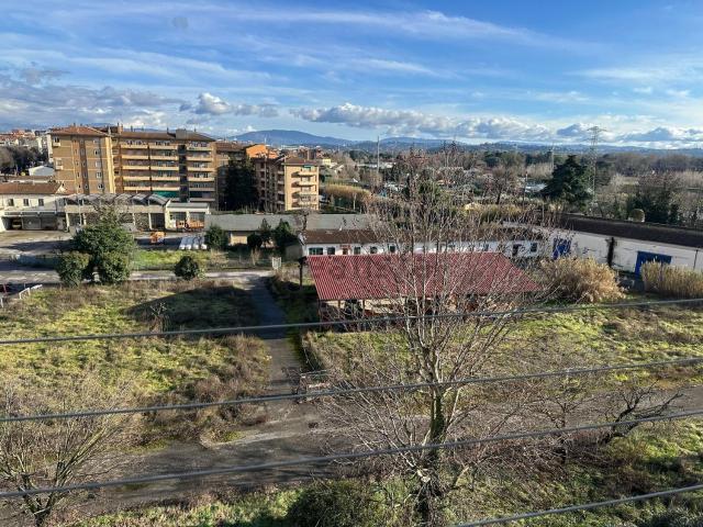 Appartamento in vendita di 123 m² in Via Don Lorenzo Perosi