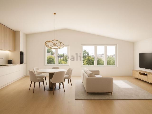 Appartamento in vendita di 123 m² in Via della Cervara, 48