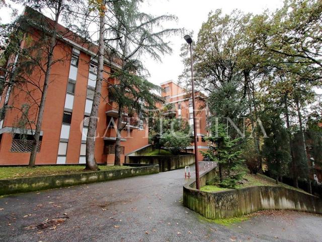 Appartamento in vendita di 123 m² in Via della Mendola, 212