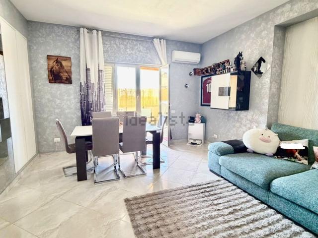Appartamento in vendita di 123 m² in Via Fontana Morella