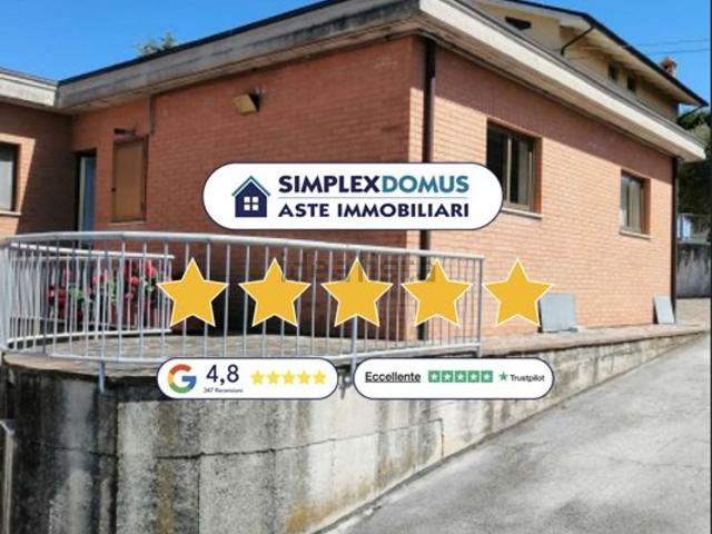 Appartamento in vendita di 123 m² in Via Fonteserpe