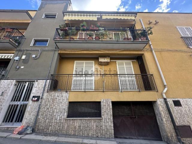 Appartamento in vendita di 123 m² in Via Francesco Trutta, 62