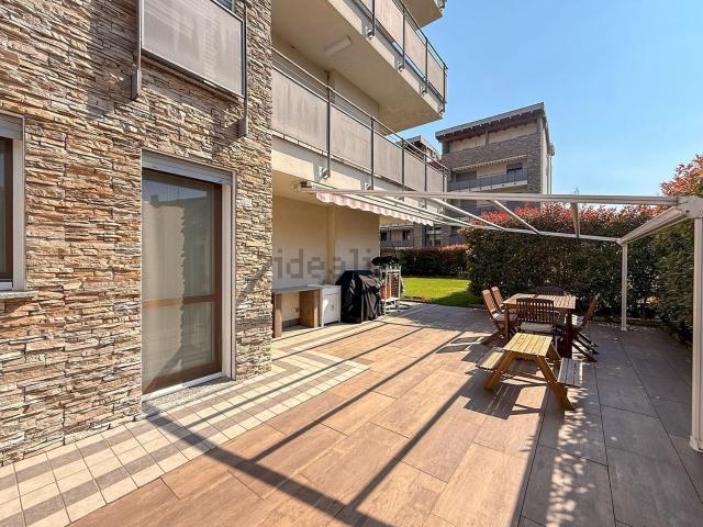 Appartamento in vendita di 123 m² in Via Lazio, 9