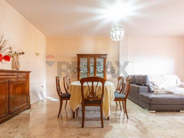 Appartamento in vendita di 123 m² in Via Madonna degli Angeli, 105