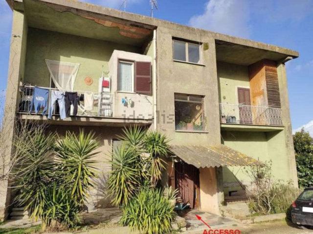 Appartamento in vendita di 123 m² in Via Madonna di Loreto, 133