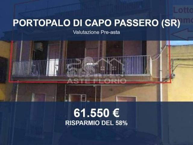 Appartamento in vendita di 123 m² in Via Nunzio Costa, 102