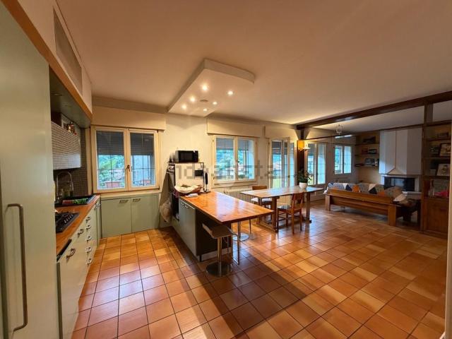 Appartamento in vendita di 123 m² in Via Savassa Bassa, 56