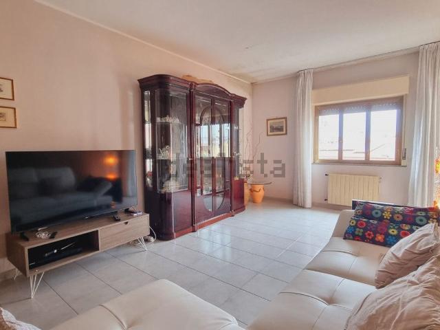 Appartamento in vendita di 123 m² in Via San Paolino