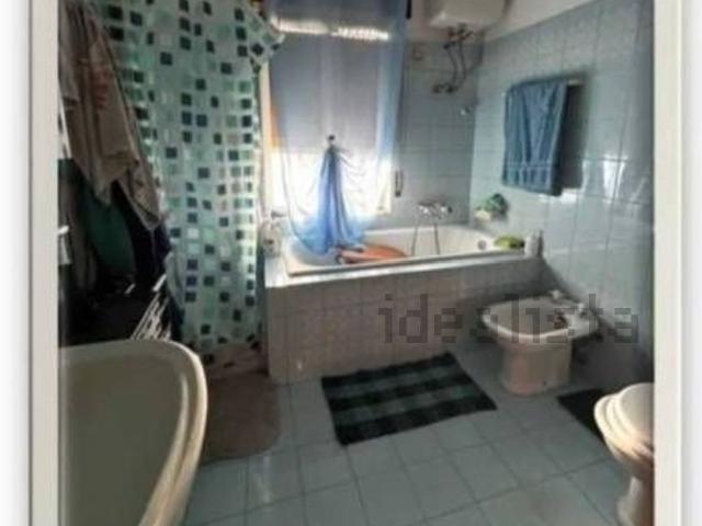Appartamento in vendita di 123 m² in Via Sant&apos  Antonello, 128