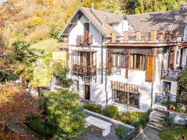 Appartamento in vendita di 123 m² in Via Sette Termini, 10