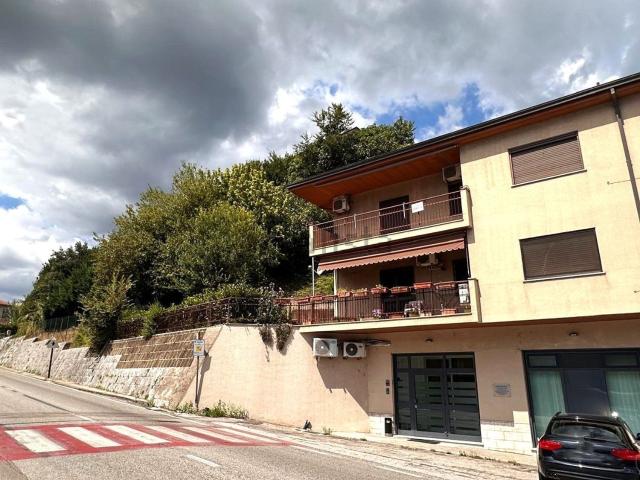 Appartamento in vendita di 123 m² in Via Roma, 20