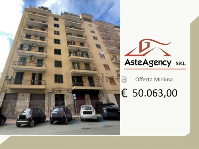 Appartamento in vendita di 123 m² in Via Tito Minniti, 64