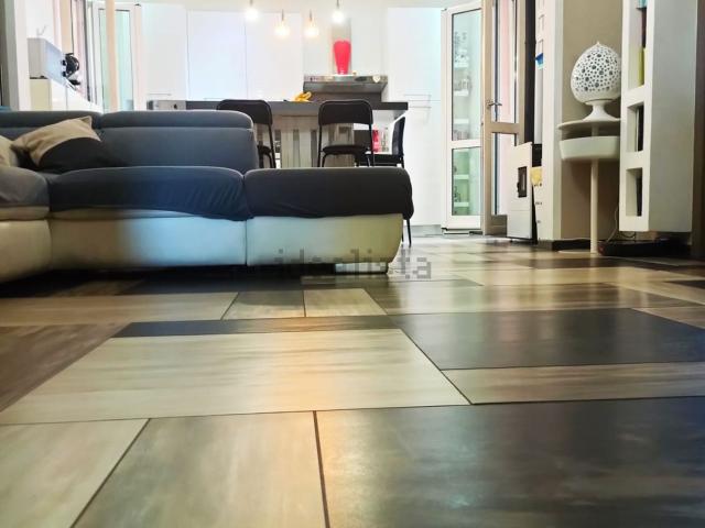 Appartamento in vendita di 123 m² in Via Tripoli