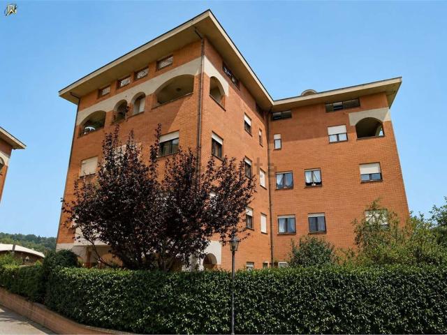 Appartamento in vendita di 123 m² in Via Valentino Lupattelli, 3