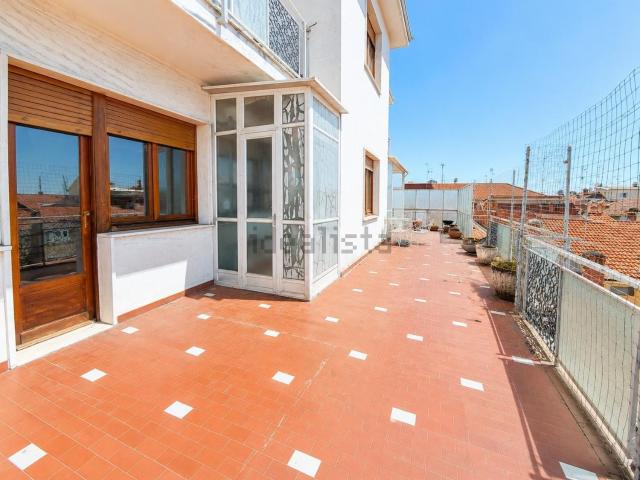 Appartamento in vendita di 123 m² in Via Vittorio Alfieri, 13