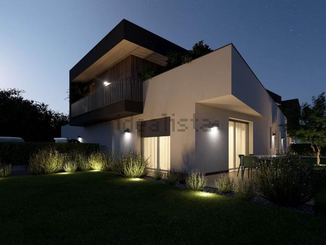 Appartamento in vendita di 123 m² in Viale degli Alpini