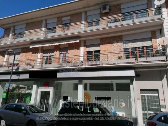 Appartamento in vendita di 123 m² in Viale della Vittoria, 57