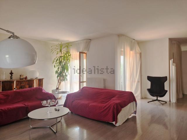 Appartamento in vendita di 123 m² in Viale Italia, 94