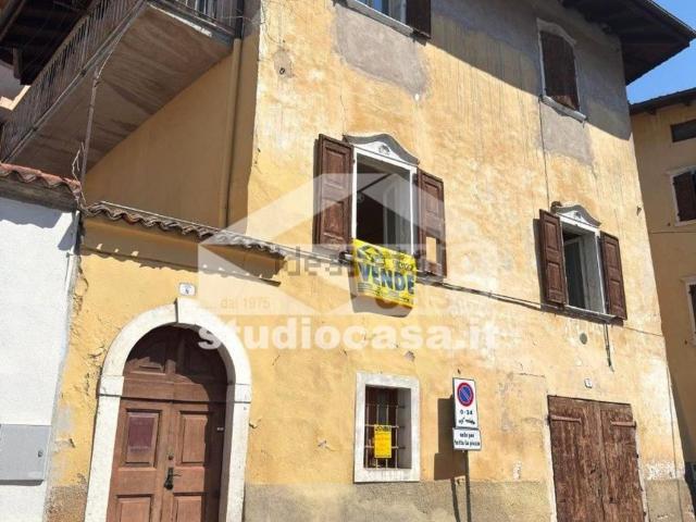 Appartamento in vendita di 123 m² in Piazza Vicariato