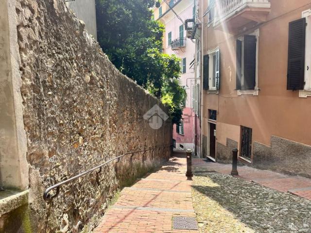 Appartamento in vendita di 123 m² in Salita Inferiore di San Rocchino