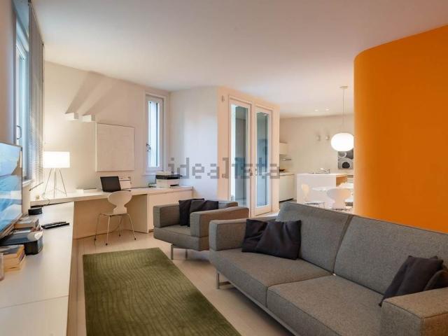 Appartamento in vendita di 124 m² in Via Col di Lana, 24