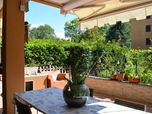 Appartamento in vendita di 124 m² in Via Caduti di Nassirya, 6