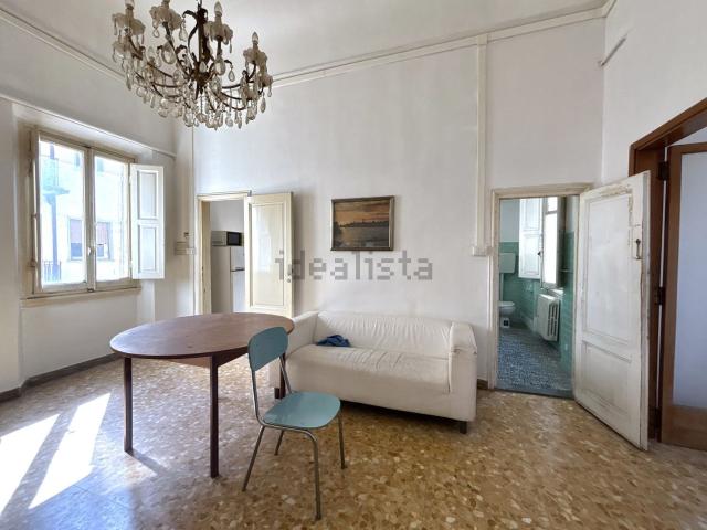 Appartamento in vendita di 124 m² in Via Camillo Cavour, 112