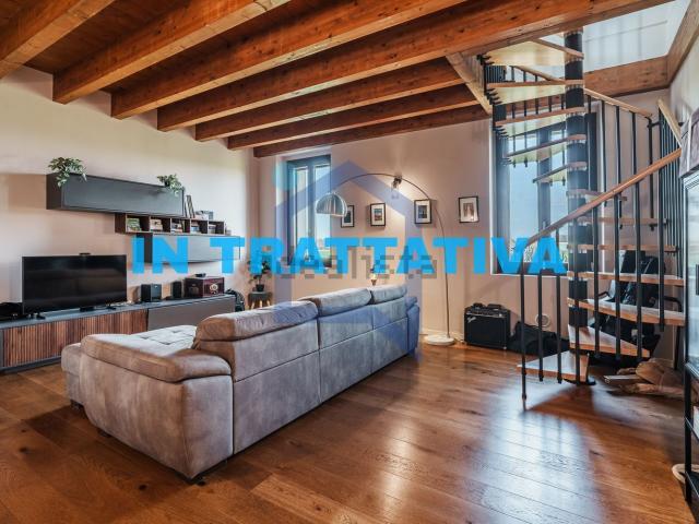 Appartamento in vendita di 124 m² in Via Cascina Baraggia, 8