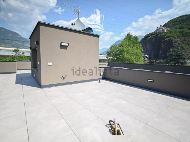 Appartamento in vendita di 124 m² in Via Claudia Augusta, 2