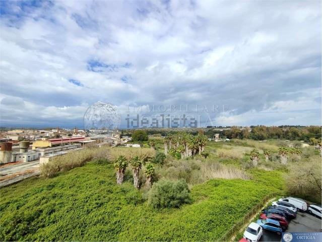 Appartamento in vendita di 124 m² in Via Adda