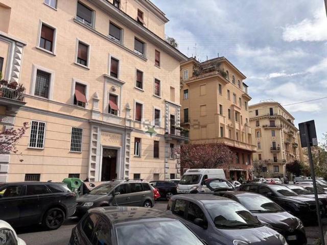 Appartamento in vendita di 124 m² in Via Belluno