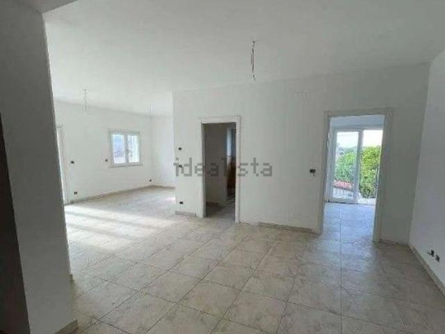 Appartamento in vendita di 124 m² in Via Gaetano Donizetti, 4