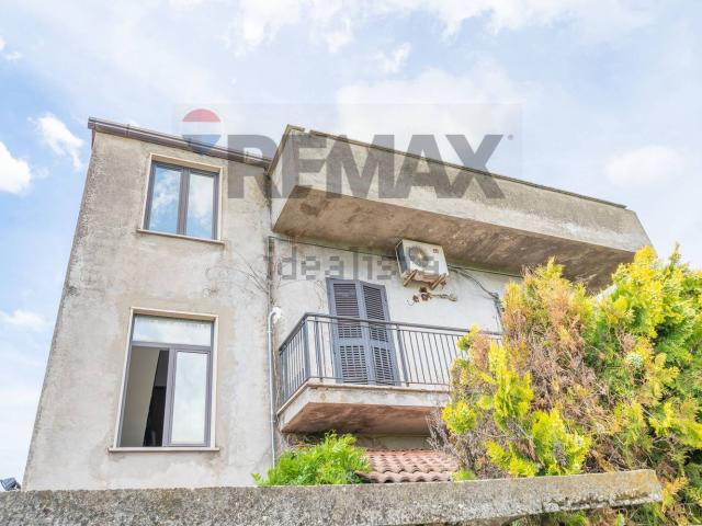 Appartamento in vendita di 124 m² in Via Gessopalena, 36