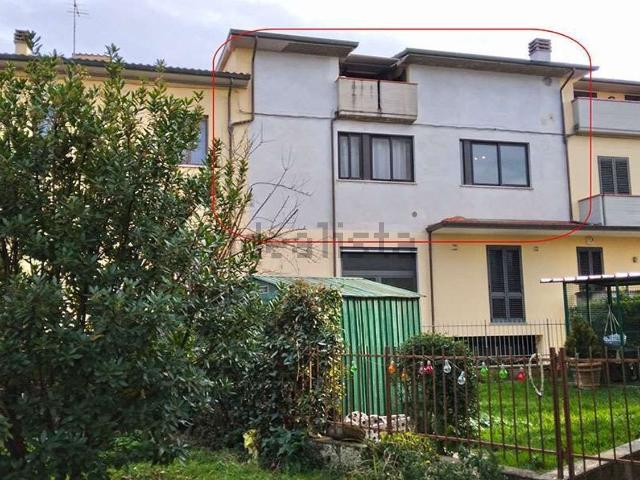 Appartamento in vendita di 124 m² in Via Giuseppe Chiarini, 1