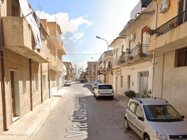 Appartamento in vendita di 124 m² in Via Giuseppe Garibaldi