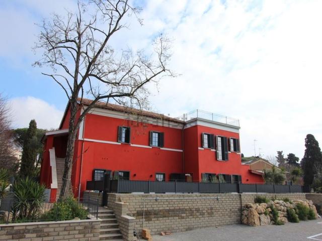 Appartamento in vendita di 124 m² in Via Girolamo Nisio, 42