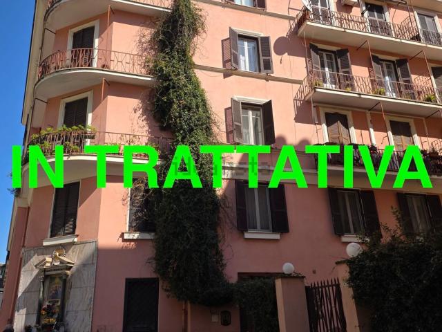 Appartamento in vendita di 124 m² in Via Gualtiero Castellini, 24