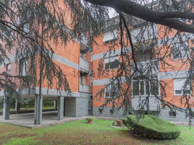 Appartamento in vendita di 124 m² in Via Donatori di Sangue, 16