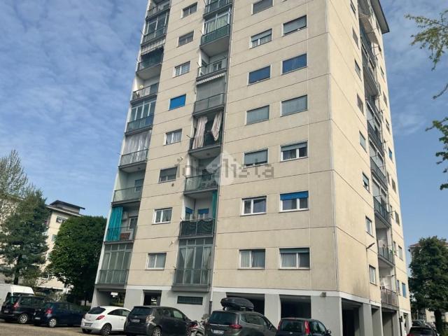 Appartamento in vendita di 124 m² in Via degli Ulivi, 106